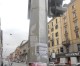 Cleaning day in Corso Buenos Aires per togliere i volantini sui pali