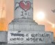 Graffiti sul monumento a Tacito E’ allarme per il degrado in centro